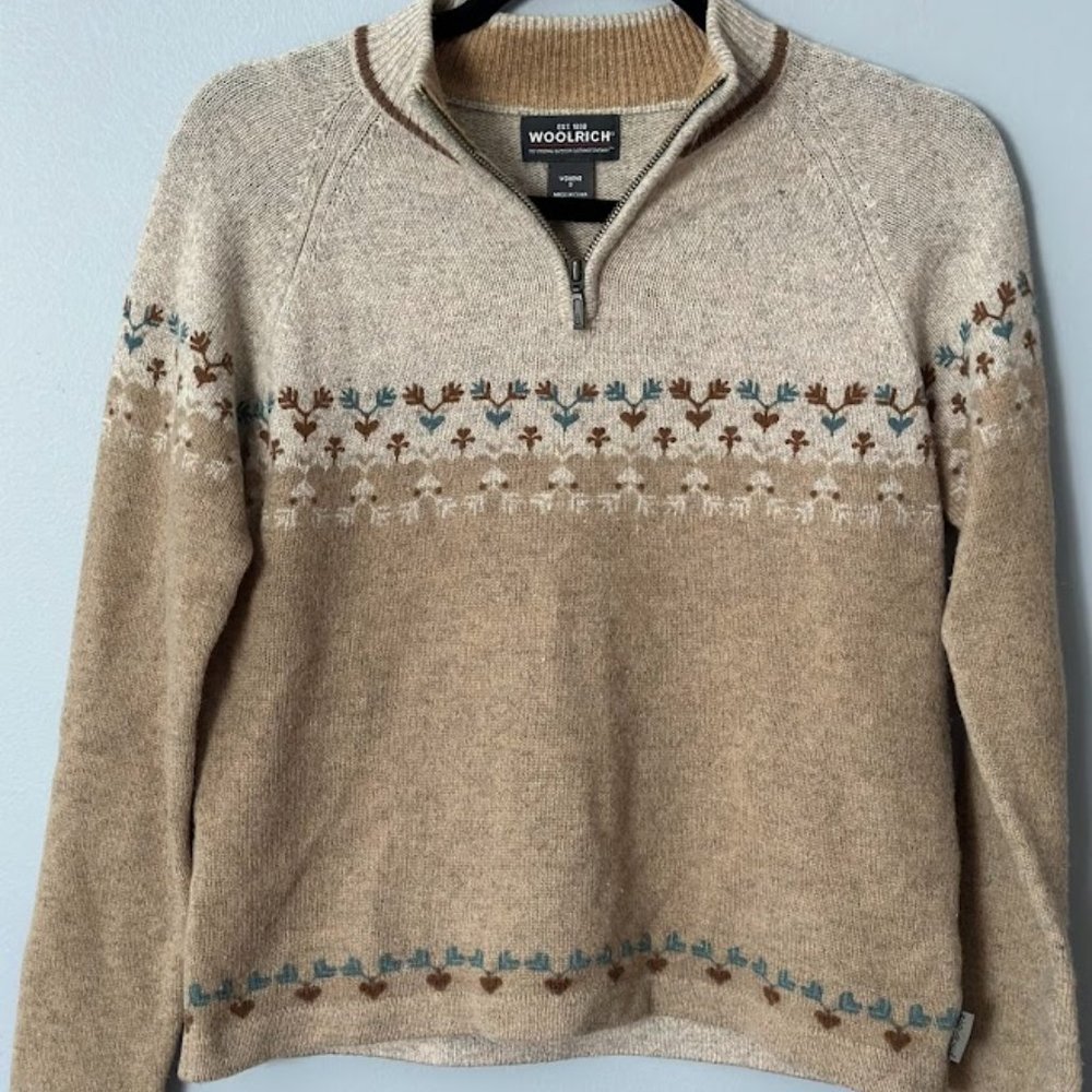 Woolrich Women's Sweater - Size Small